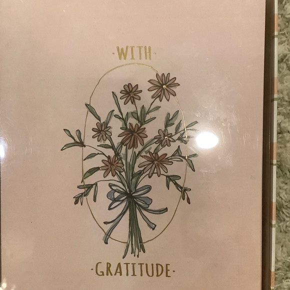 Floral Bouquet With Gratitude Note Cards Boxed Set of 10 NWT 5” x 6.25” - Picture 2 of 16